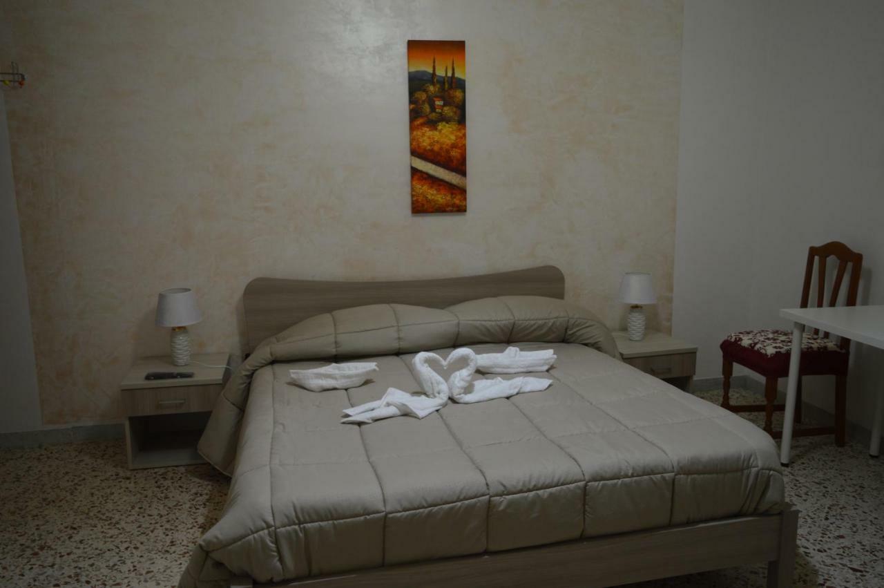 B&B Olympo ซาแลร์โน ภายนอก รูปภาพ